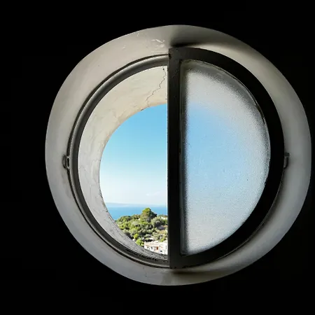 Casa La Gioia * 카프리